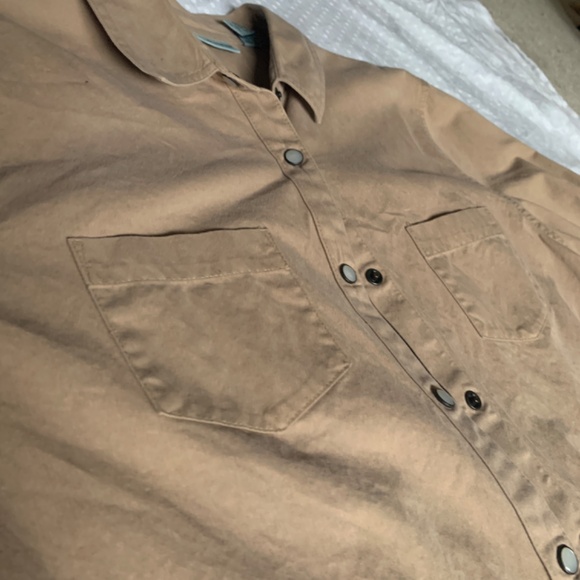 Marsh Landing Petites button down shirt, size LP, snap clasps, cotton longsleeve - Picture 2 of 3